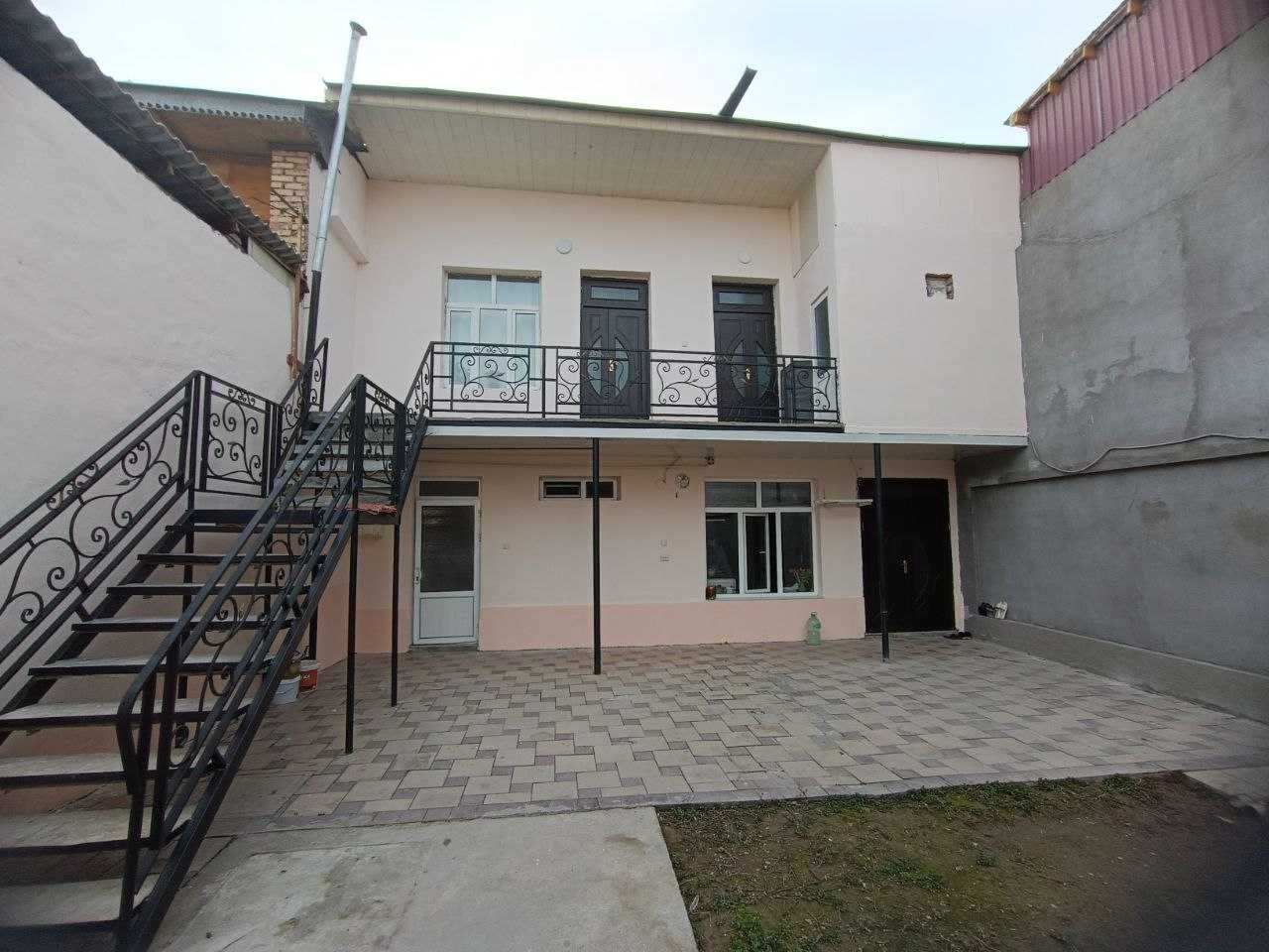 Продается участок на Зангиатинском районе ор-р махалля Эркин курилиш