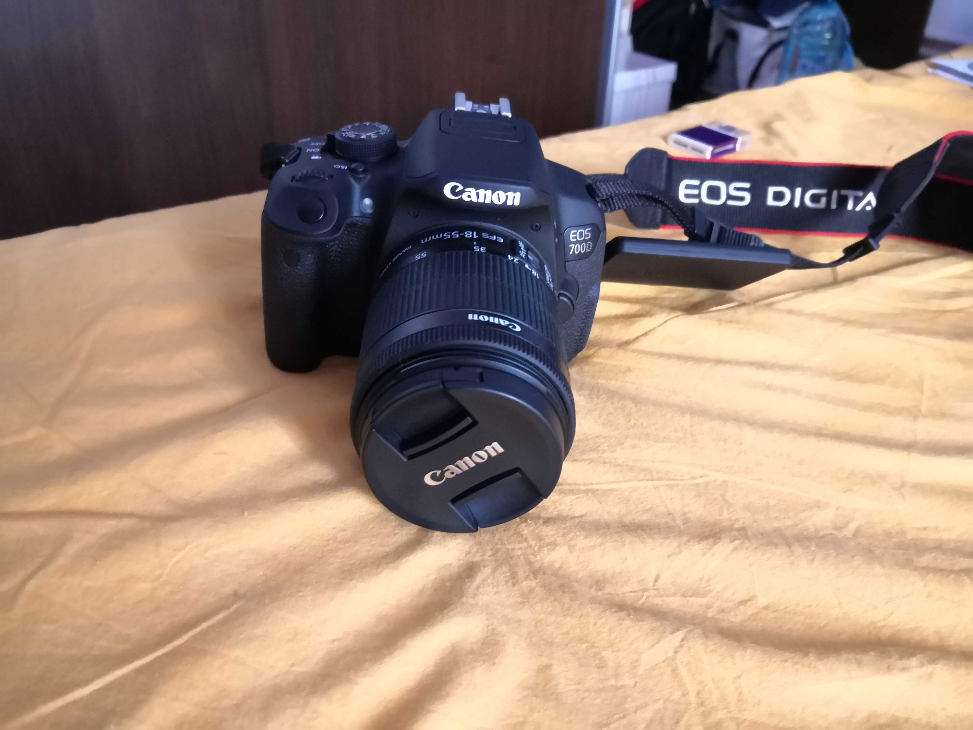 Canon   eos 700D