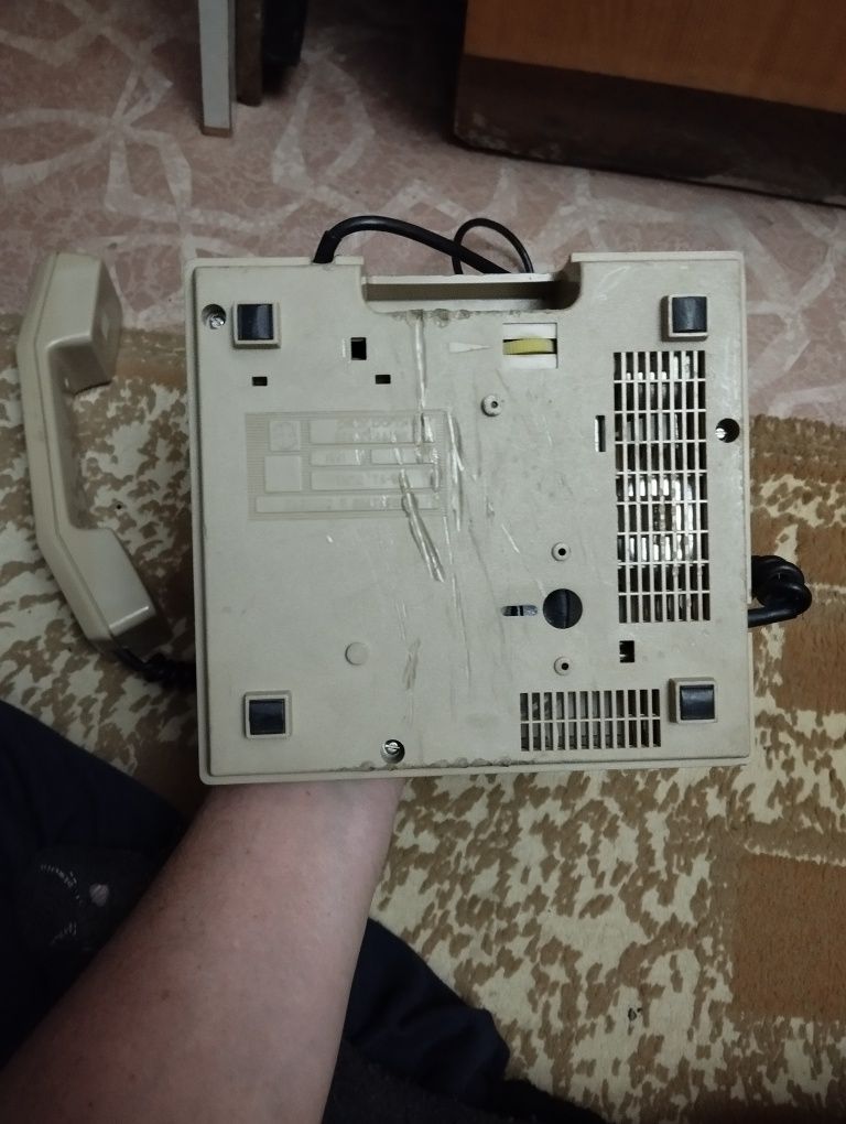 Продам телефон рабочий.