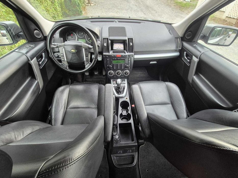 Land Rover Freelander 2 HSE TD4


Scaun șofer cu