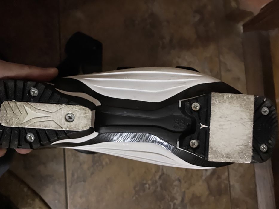 Vând clăpari Atomic Hawx Prime 110 mărimea 27-27.5