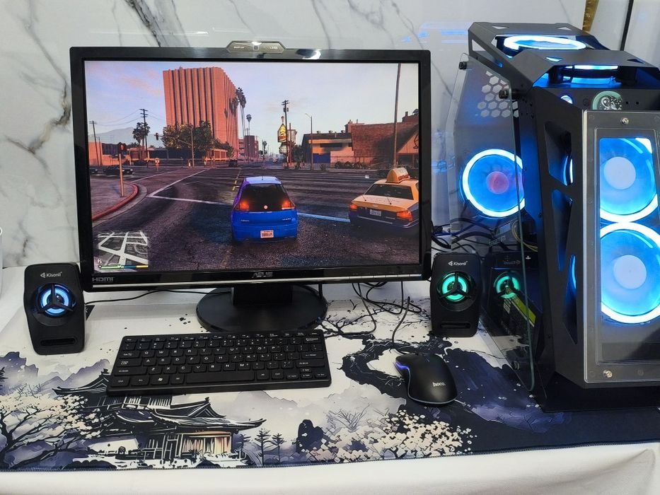 Компьютер в полном комплекте