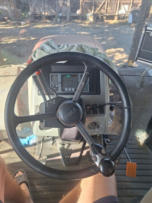 Tractor Casse MX135