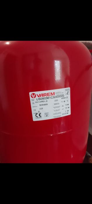 Vând vas de expansiune