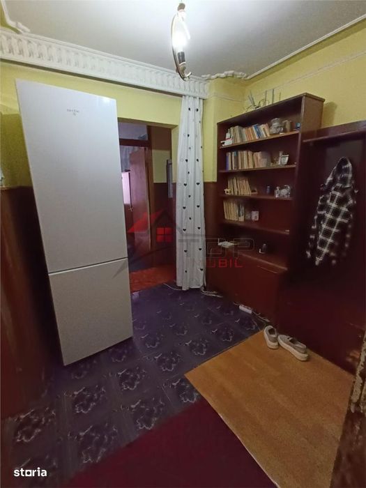 Vanzare apartament 2 camere decomandat - Nicolina