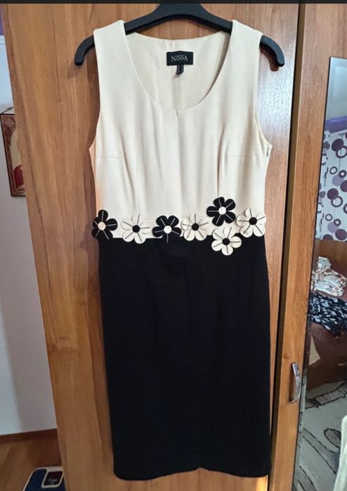Compleu sacou+ rochie NISSA marime 44