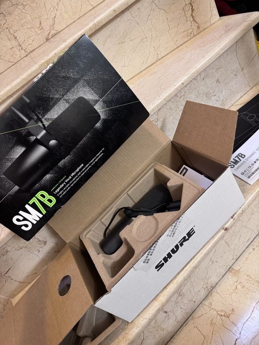 Shure SM7B – Microfon dinamic cardioid profesional pentru voce
