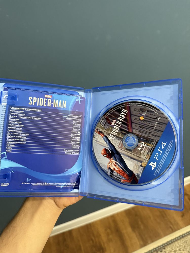 Человек паук PS4