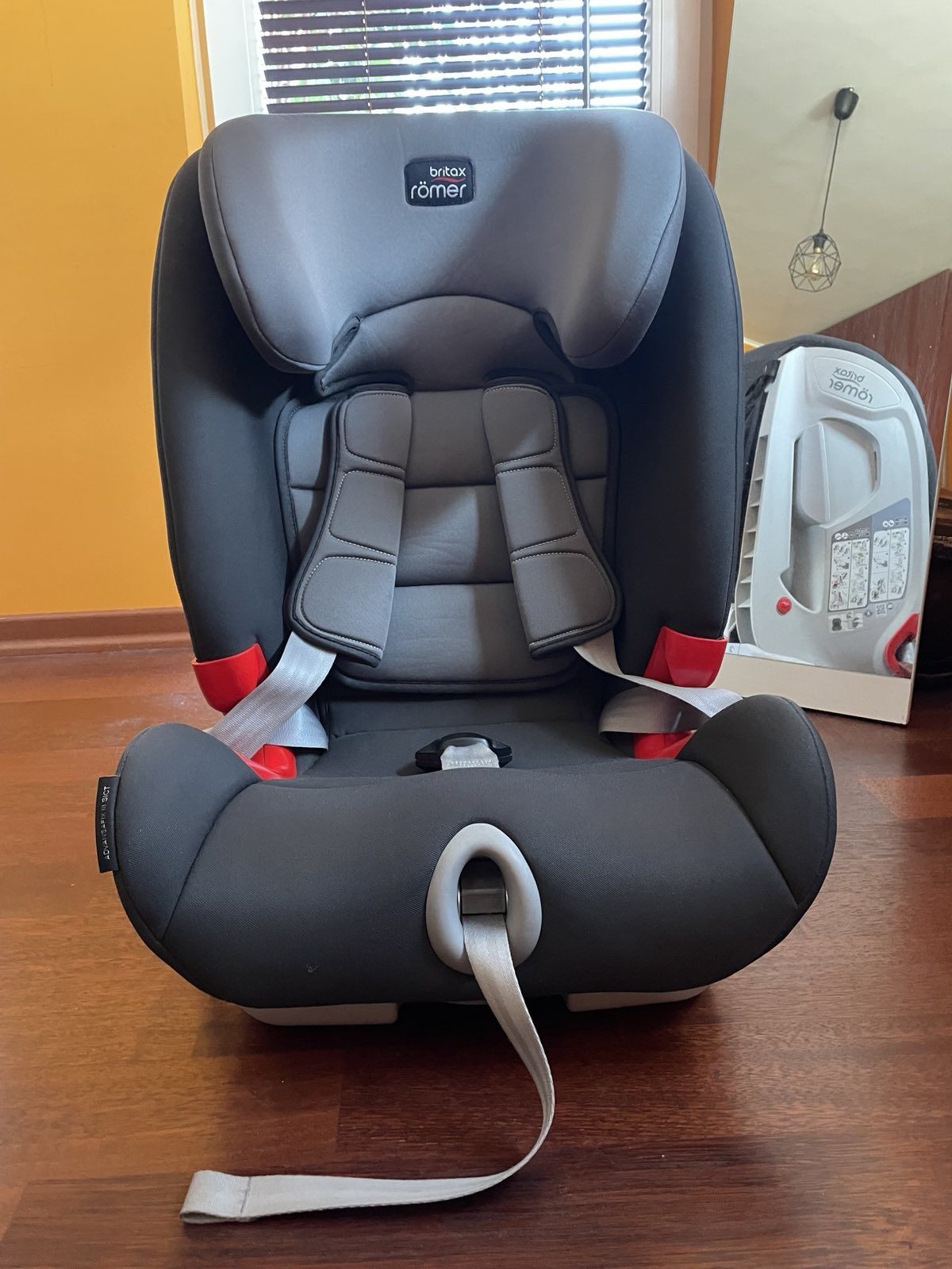Britax Столче за кола Römer ADVANSAFIX III SICT