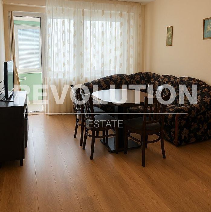 Дава се под наем Тристаен апартамент в Варна, Автогара - 80 кв.м за 500 € - Снимка #1