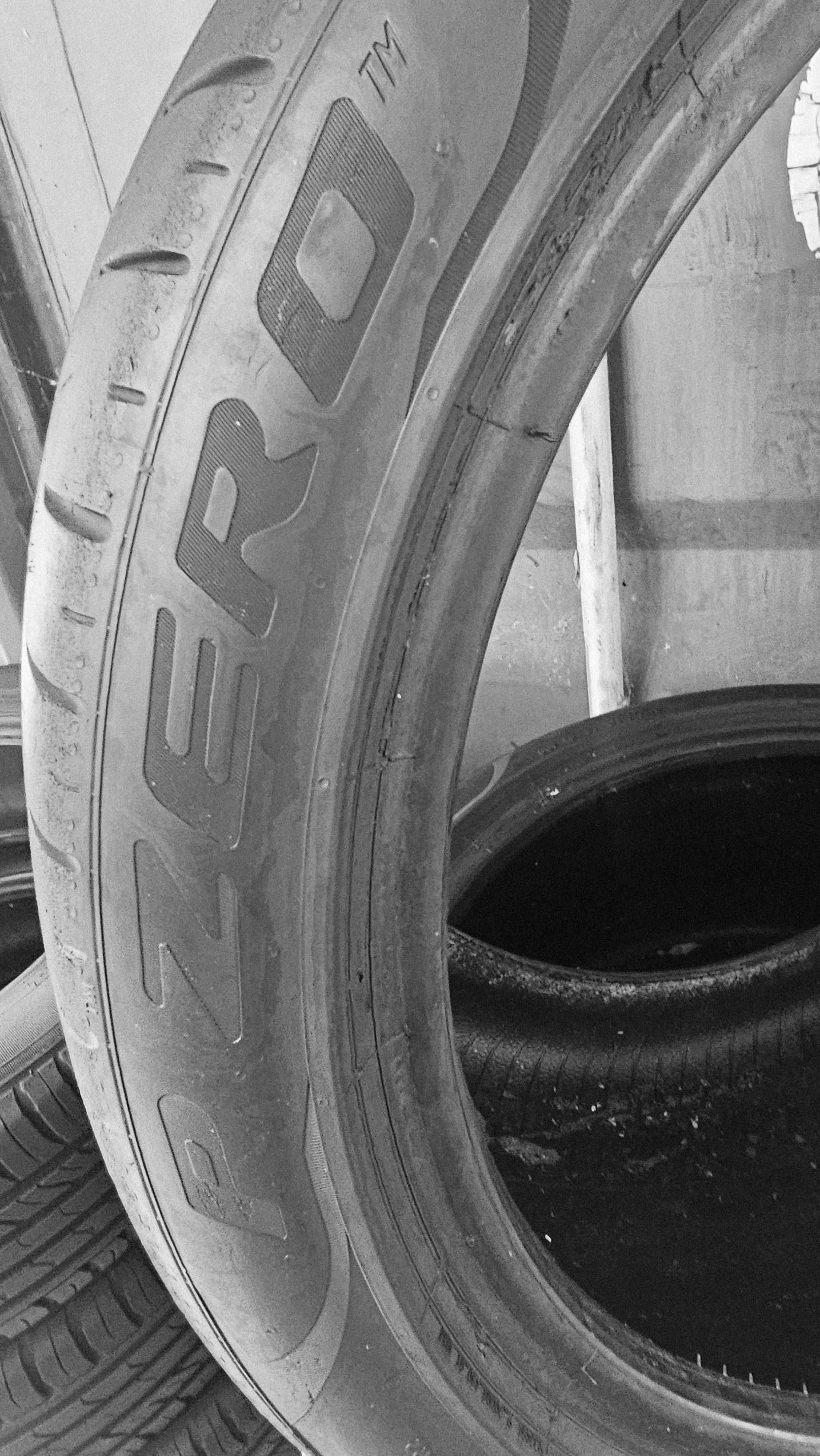 anvelope 275/35/19 PIRELLI vara