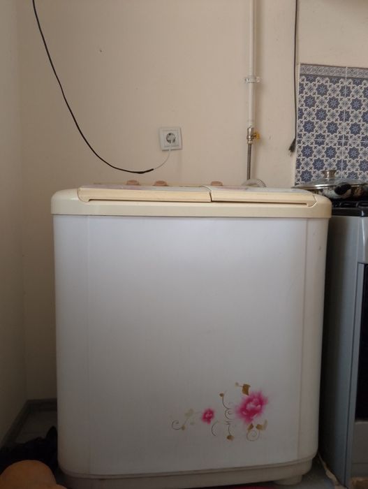 Kir yuvish moshinasi