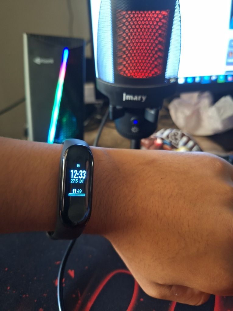 Mi band 3 arginal
 3-dona bor 
ishlatgan farqiga boradi 
Ayb:yuq 
Narx