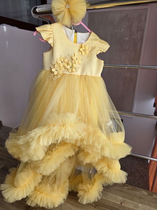 Haine purtate 1 singură dată.