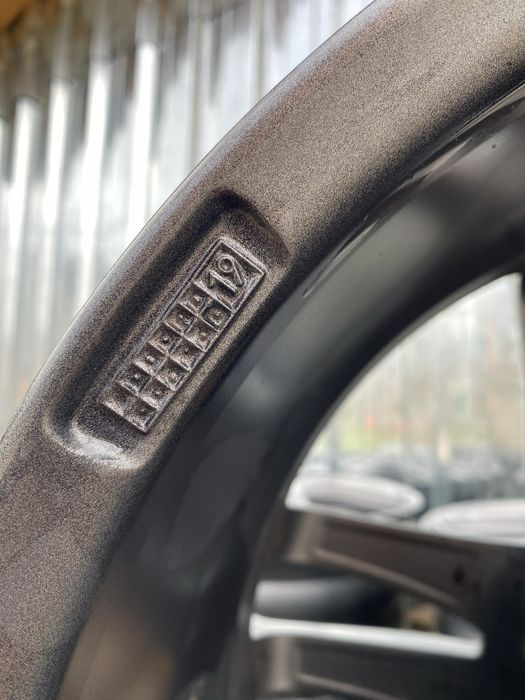 17 цола 5 х 112 мм Мерцедес , Ауди , Шкода , Фолксваген VW