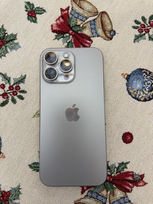 Iphone 16 pro max argintiu