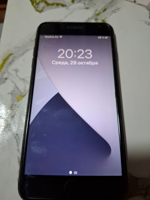 Продам iPhone 7 plus