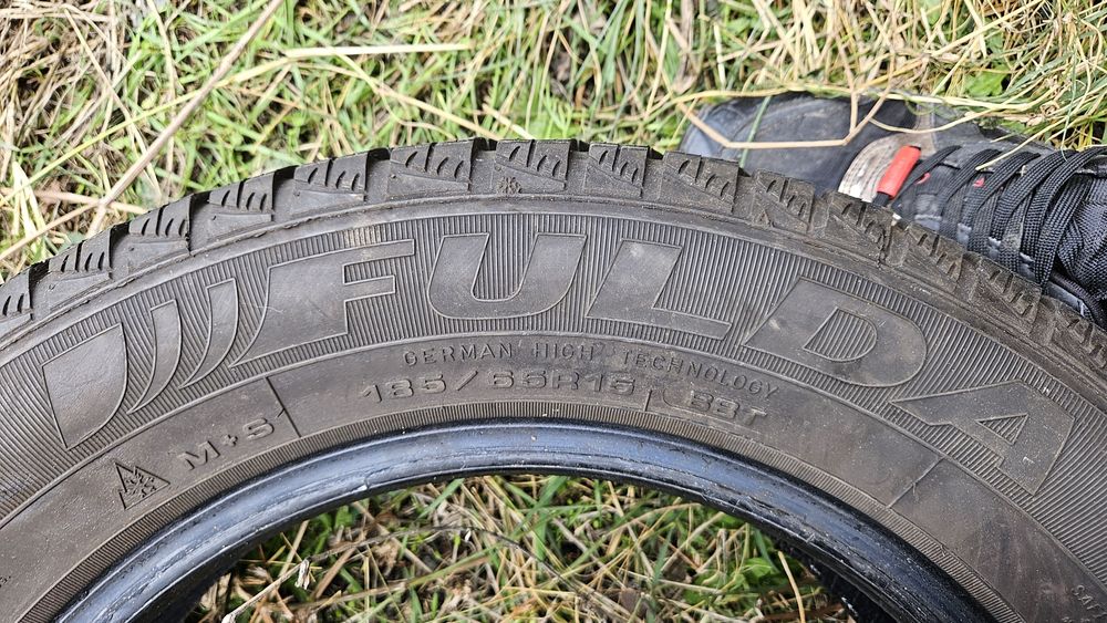 2бр гуми 185 65 15 дот 21 фулда