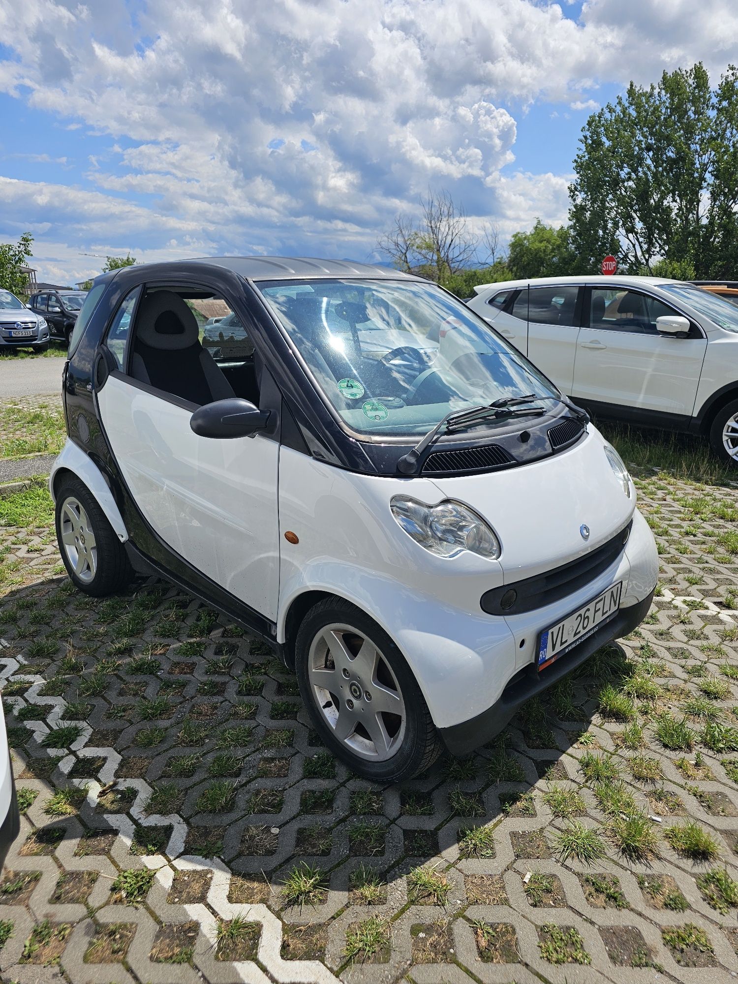 Smart Fortwo,consum mic,perfect pentru traficul urban!
