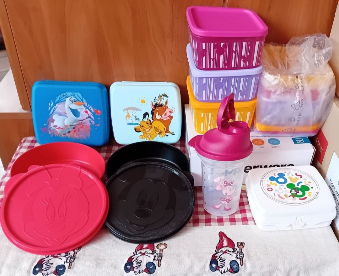 Детски бутилки, купички, прибори за готвене и хранене Tupperware