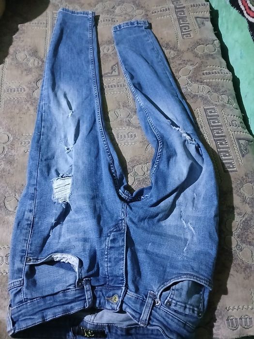 Blugi GM Premium