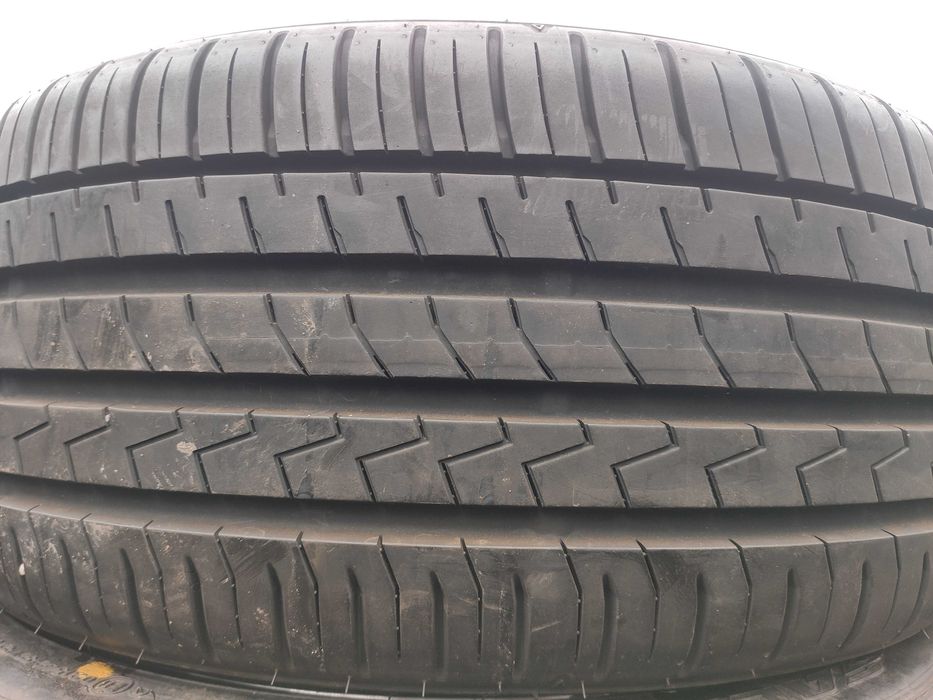 4бр Като нови Летни гуми 215 40 17 - Falken
