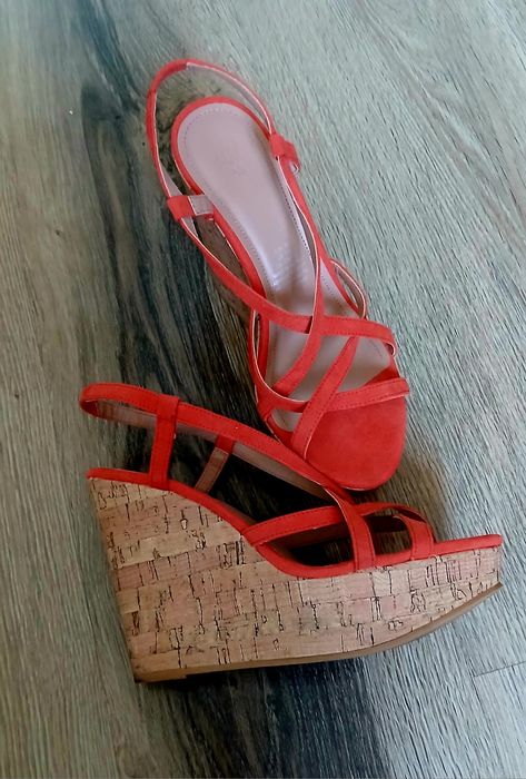 Sandale cu platforma, marimea 36, coral H&M,
