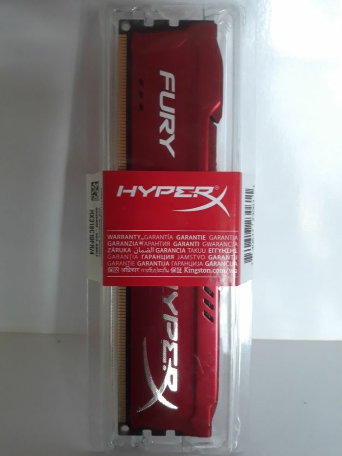 Продавам нови рам памети Kingston hyper X fury.