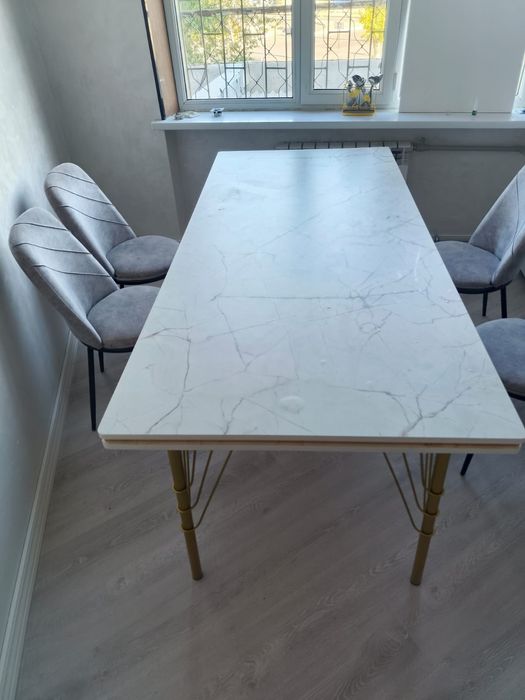 Продам стол со стульями