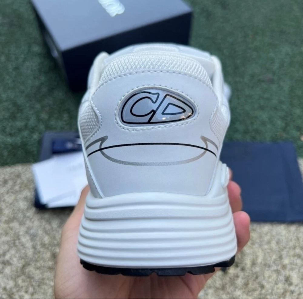 Dior Sneakers B30 White Edition