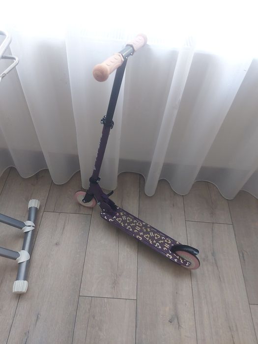 Role reglabile  ,trotineta copii pliabila