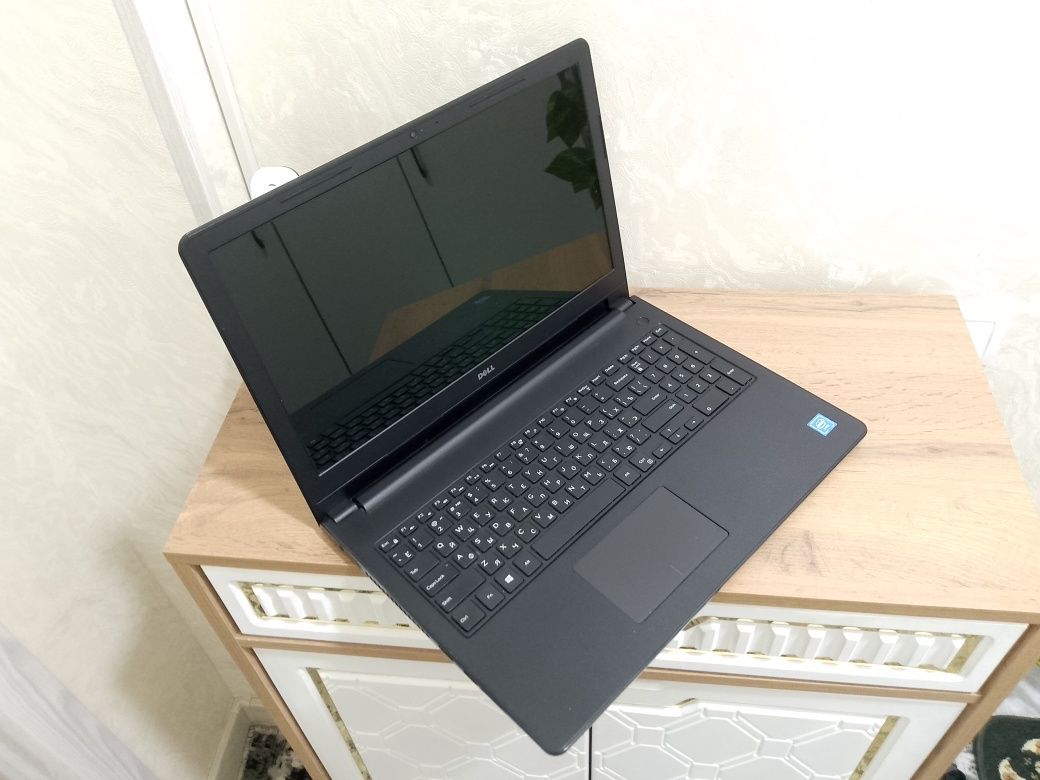 Ideal holatdagi notebook Dell Inspiron 15