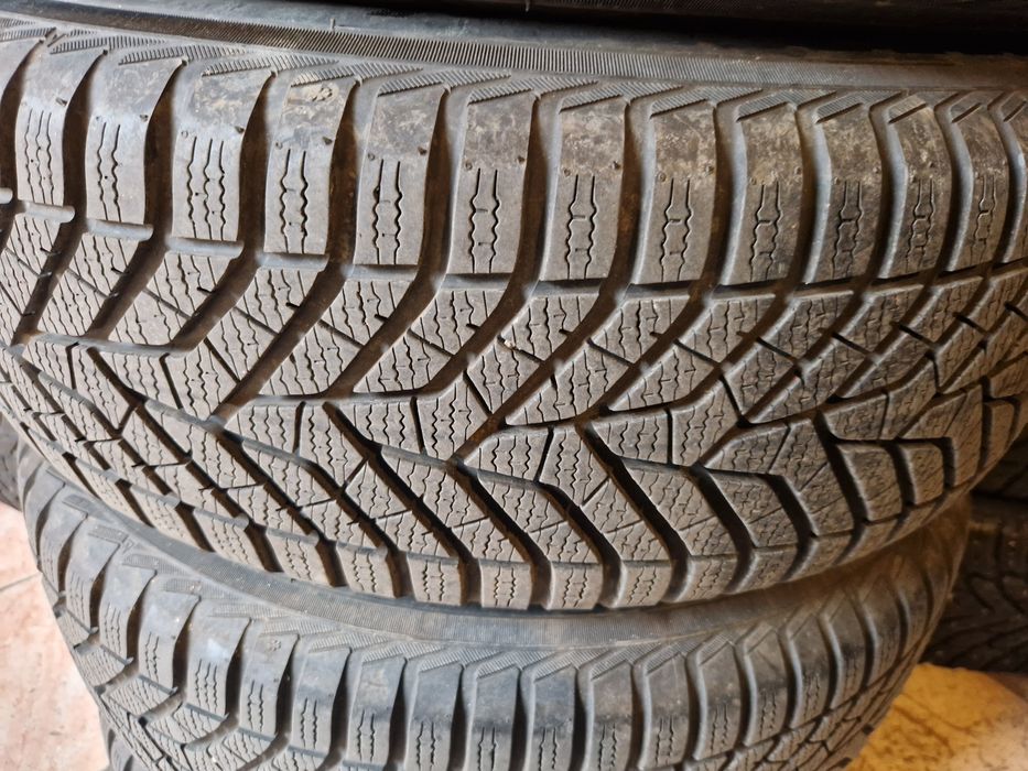 Roti iarnă Suzuki 5x114.3 r16 anvelope 215 60 16