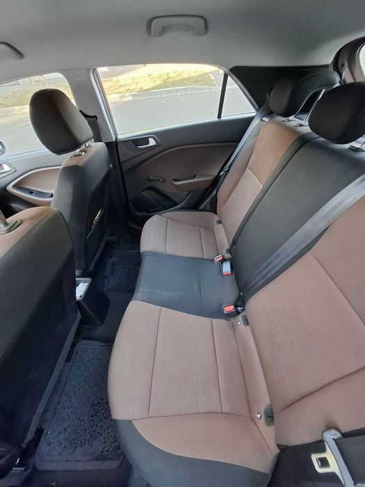 Hyndai I20 an 2016   58000 km