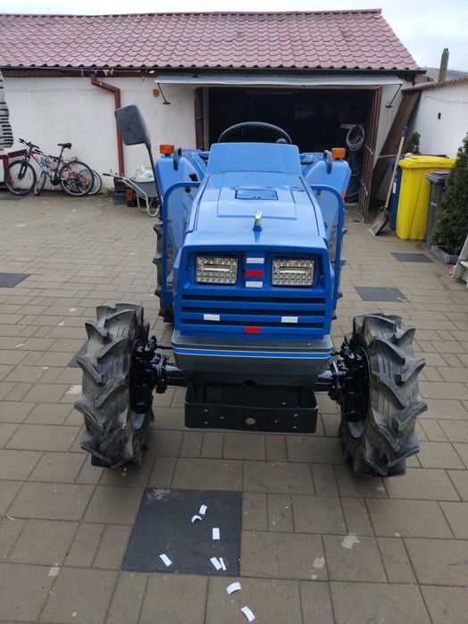 Vind tractor isaki 25 kai