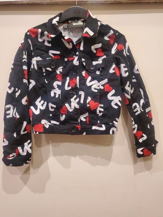 Яке Moschino Love Moschino