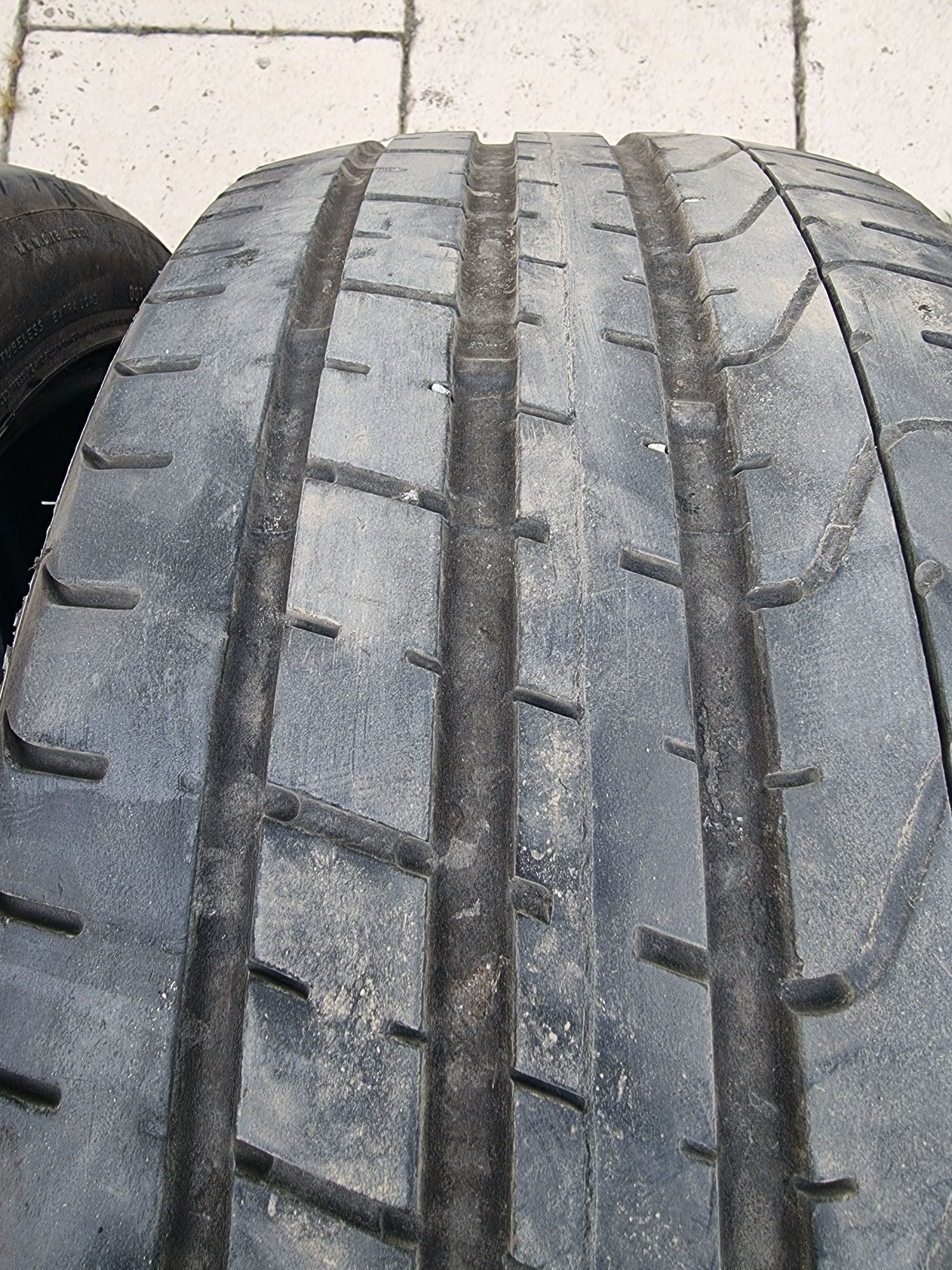 Pirelli 245/45R20