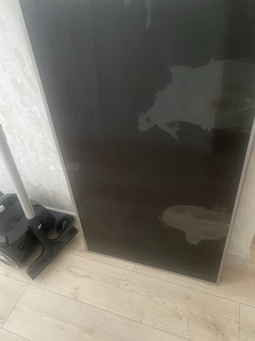 Продам на запчасти LG 49UJ651V повреждена матрица