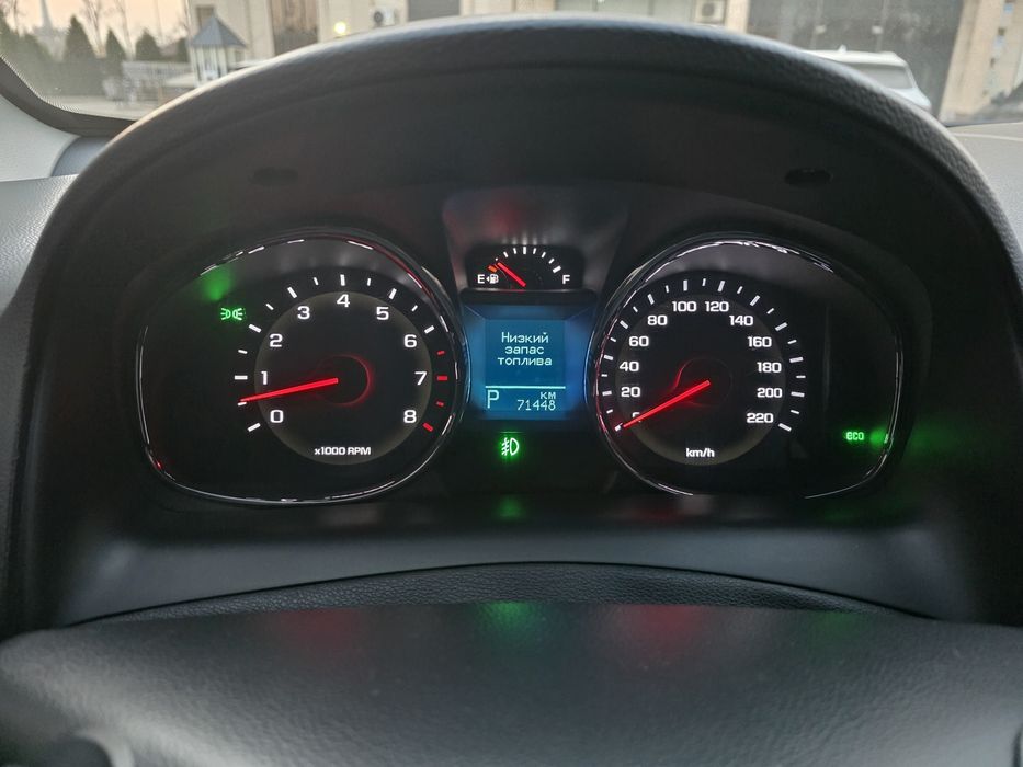 Kaptiva 4 Oq 2016 Yil 3 Litr Mator Navarot