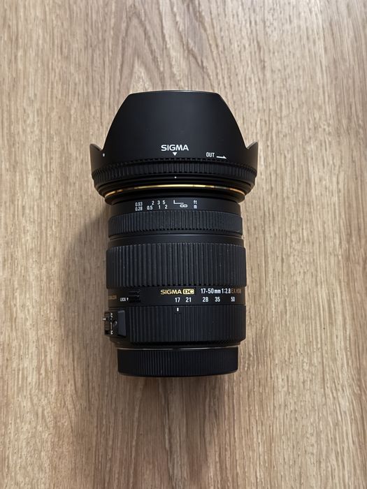 Sigma 17-50mm f/2.8