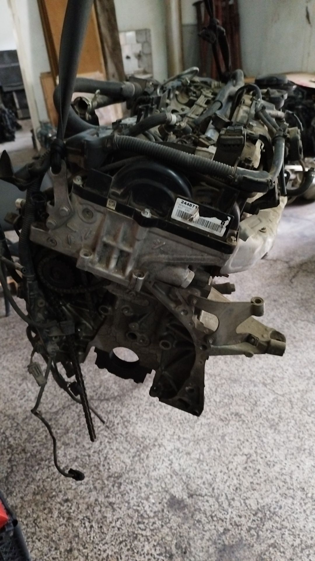 Продавам глава,бутала, биели за BMW N57D30A 3.0D-245кс за F серийтена