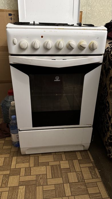 Газовая плита Indesit