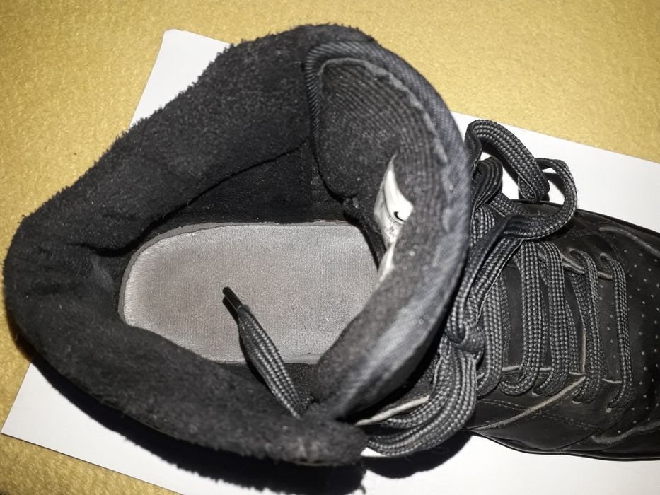 Adidas nike gheata  de adulti