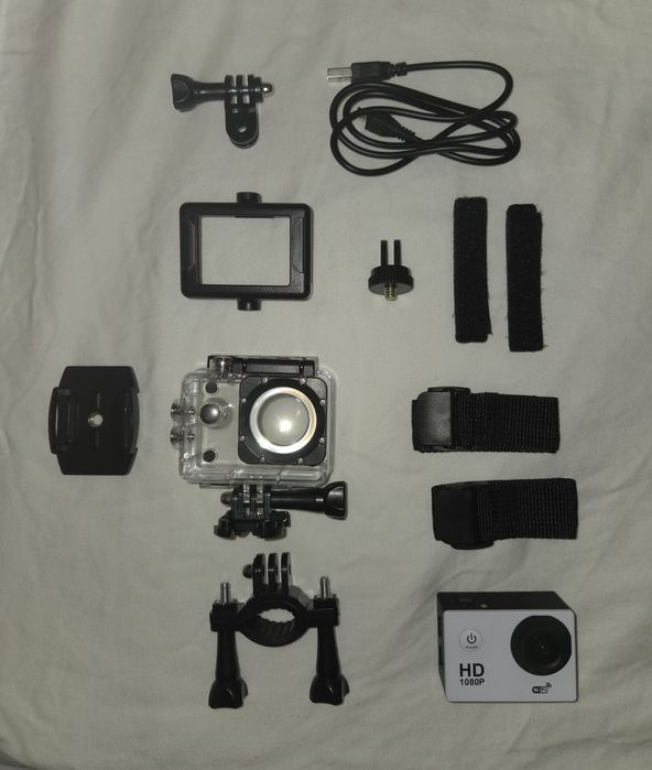 Full HD Екшън Камера с Wi-Fi и Водоустойчив кейс (30м)