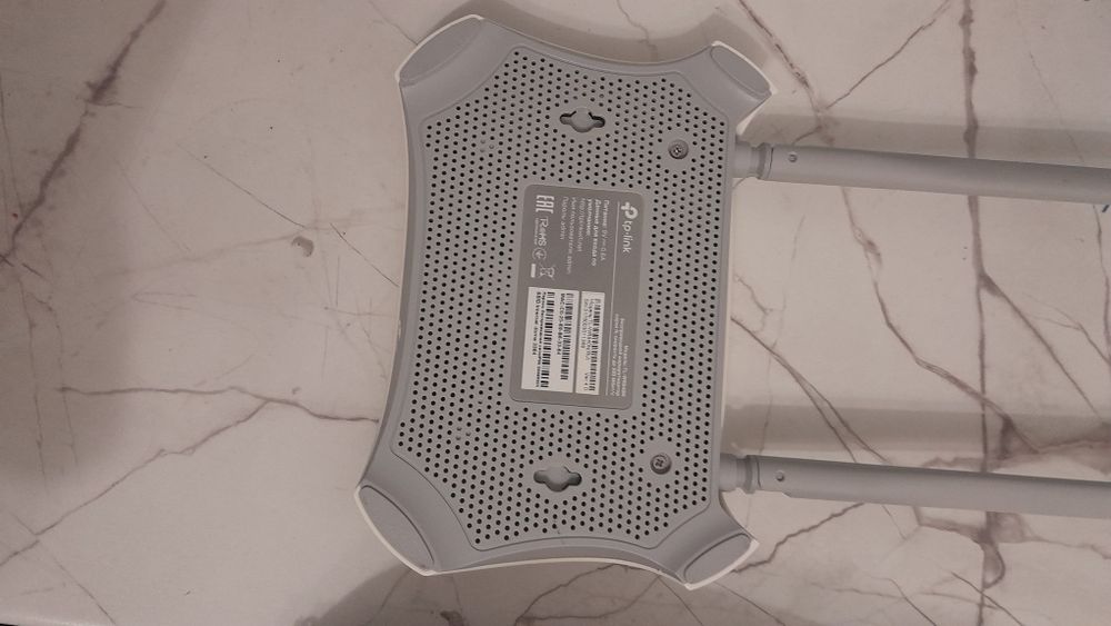 Продам роутер tp-link