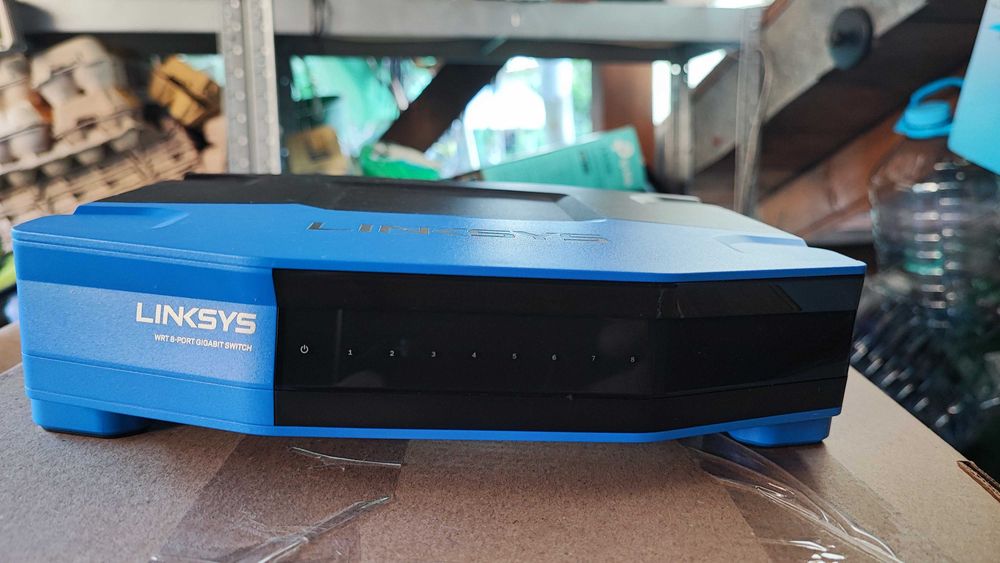 Linksys Switch SE4008 WRT 8-Port Gigabit