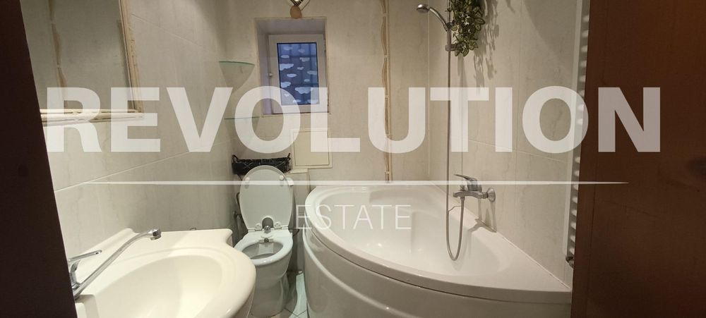 Тристаен апартамент в района на Каменица 1