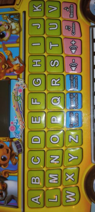 Autobuz cu activitati