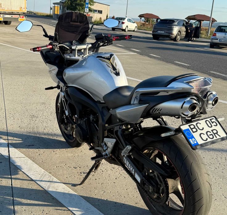 Yamaha FZ6 S2 2009