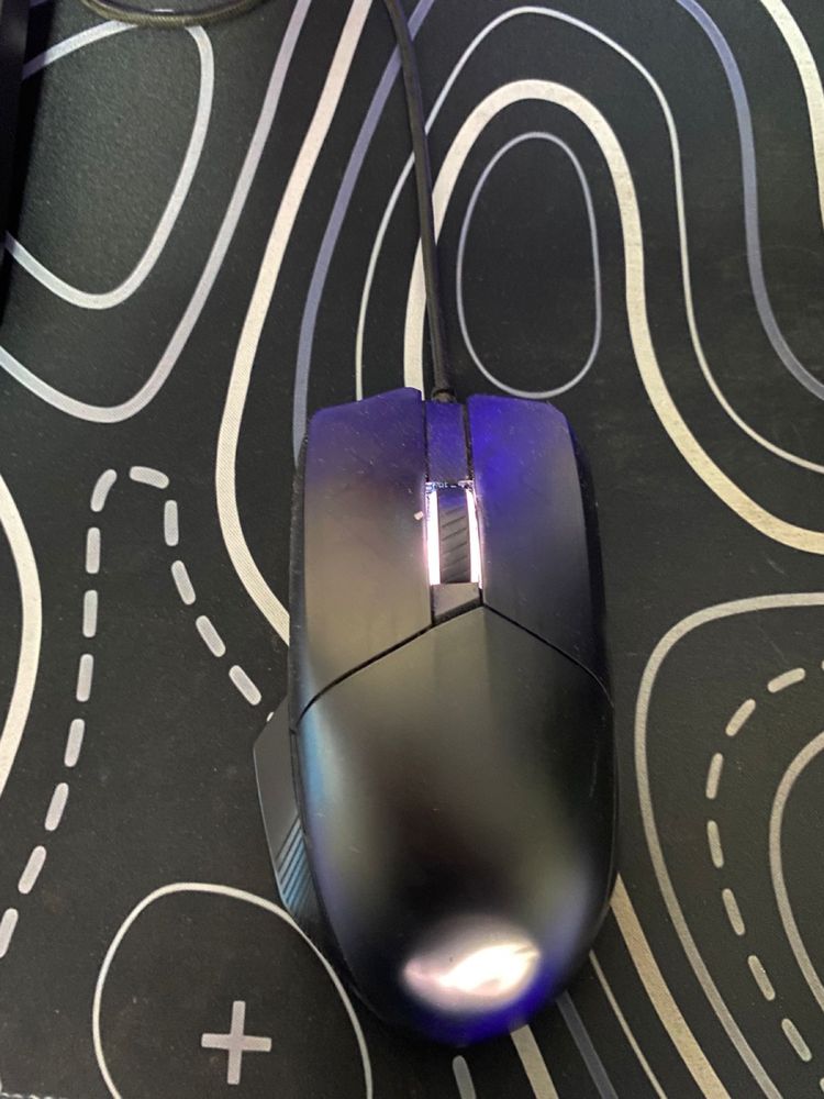 Продам мышку asus rog chakram core в хорошем состоянии!